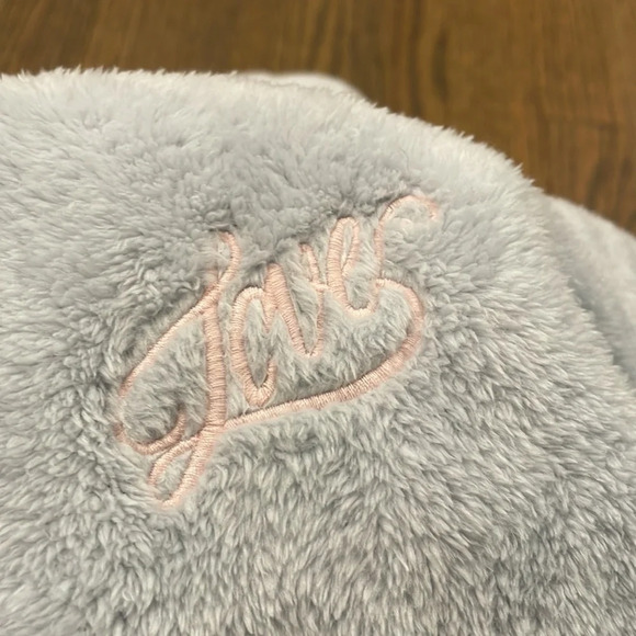 Victoria's Secret Cozy Plush Short Bath Robe Gray Blue - Picture 5 of 8